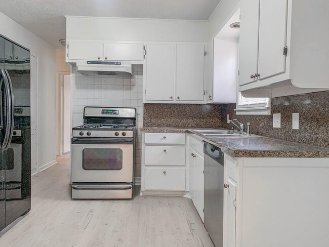 Foto del edificio - 4315 42nd St