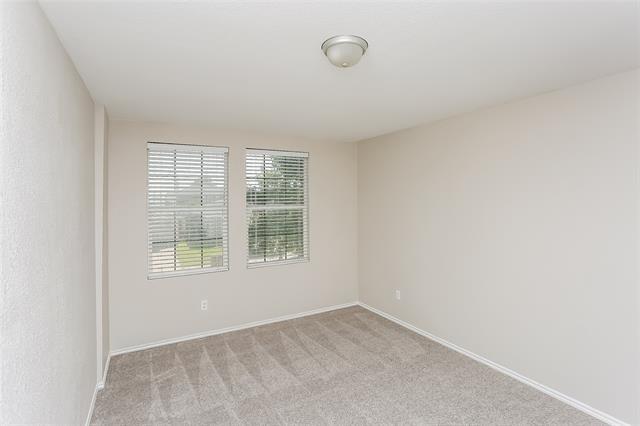 Building Photo - 9208 Quarter Horse Ln