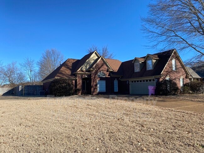 Building Photo - 2294 Kindlewood Dr