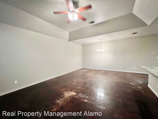 Building Photo - 3 br, 2 bath House - 233 S Water Ln