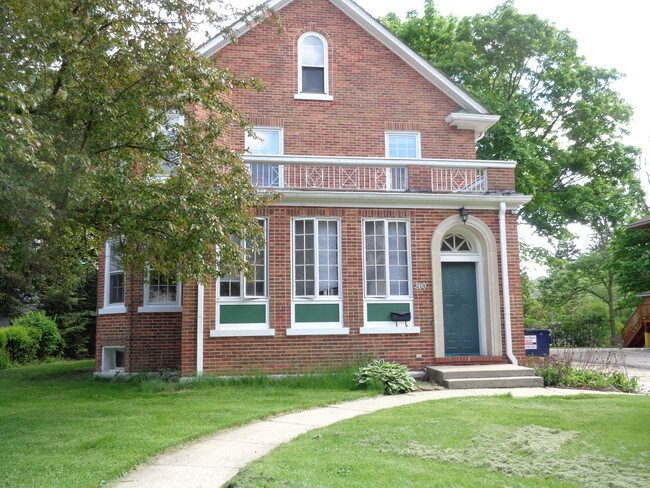 Foto del edificio - 314 Augusta Ave