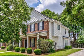 Building Photo - 3329 Chastain Landings Ct