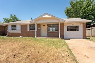 Building Photo - 5221 Foster Dr