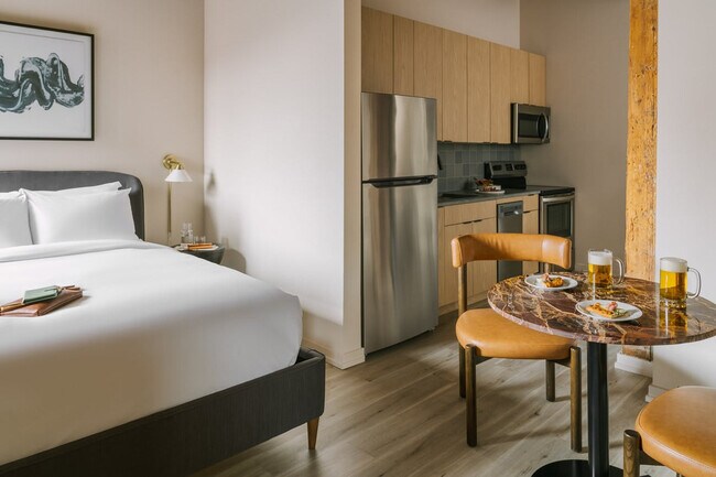 Foto del edificio - 555 W Jackson Blvd