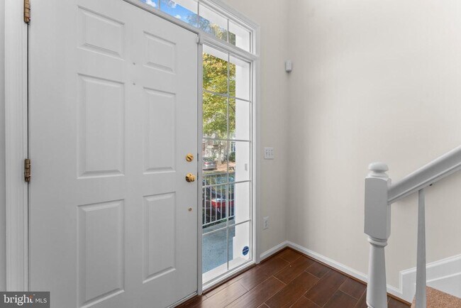 Foto del edificio - 4133 Grover Glen Ct