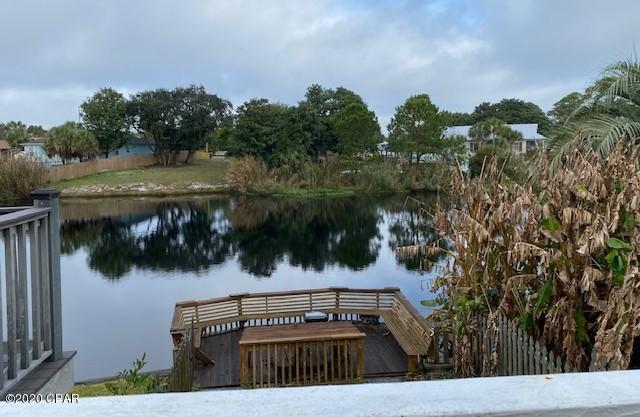 Foto del edificio - 21222 Lakeview Dr