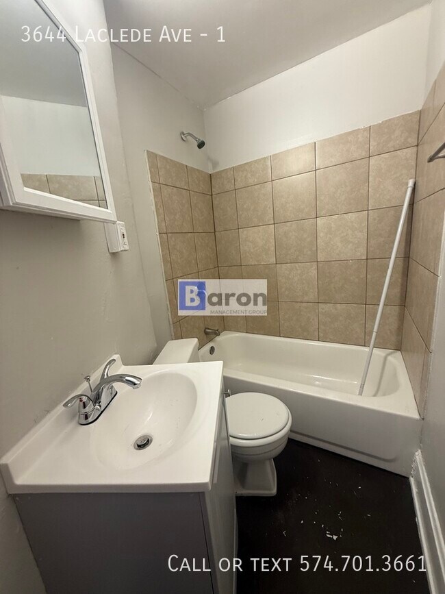 Foto del edificio - 3644 Laclede Ave