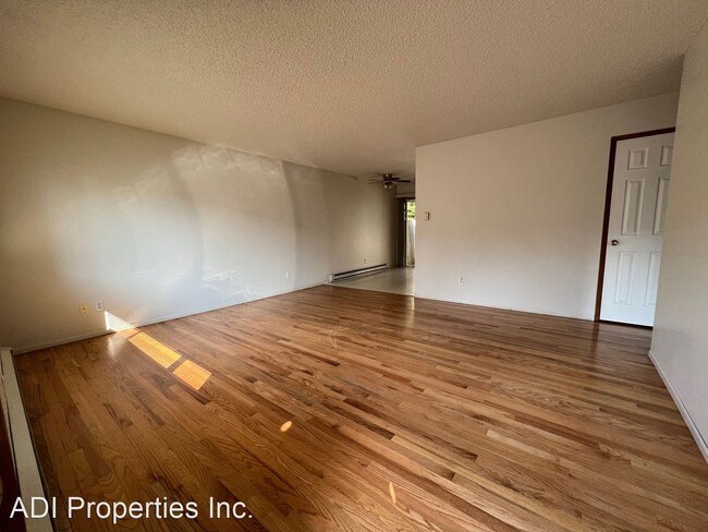 Foto del edificio - 2 br, 1 bath House - 9515 SW Hall Blvd.