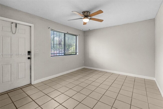 Building Photo - 28214 SW 143rd Ct