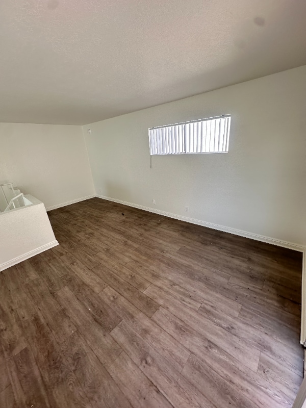 Foto del edificio - 15009 Moorpark St