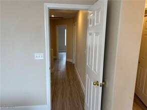 Building Photo - 10106 San Gervasio Ave