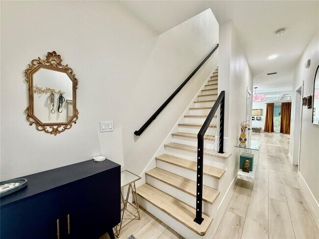 Foto del edificio - 3918 W Everett Ave