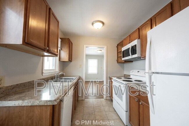 Foto del edificio - 2210 E 46th St