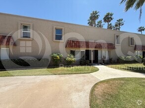 Building Photo - 1320 E Bethany Home Rd