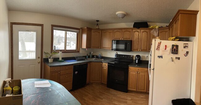 Foto del edificio - 1333 6th Ave N