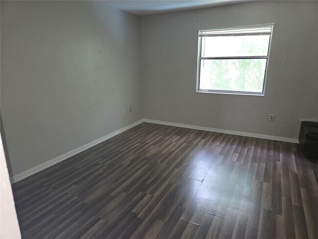Building Photo - 1260 Sago Palm Blvd