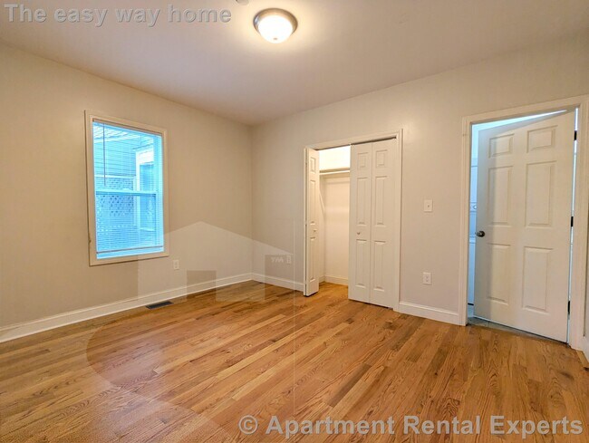 Foto del edificio - 44 Cogswell Ave