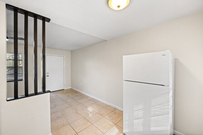 Foto del edificio - 2122 Bradford St