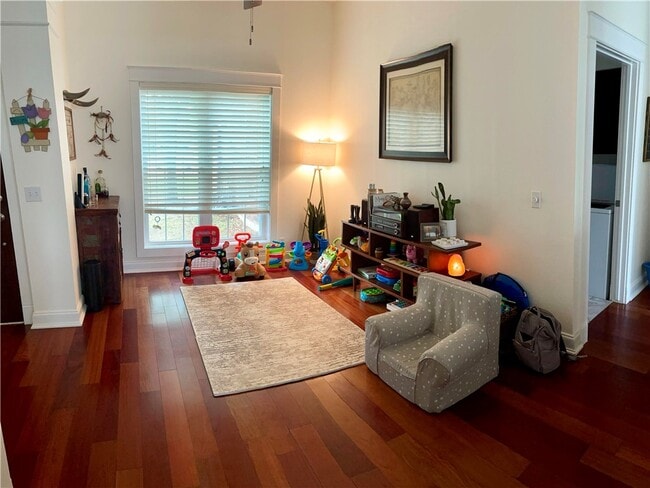 Building Photo - 11300 Perennial Ct