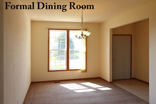 Building Photo - 678 Ballymore Rd