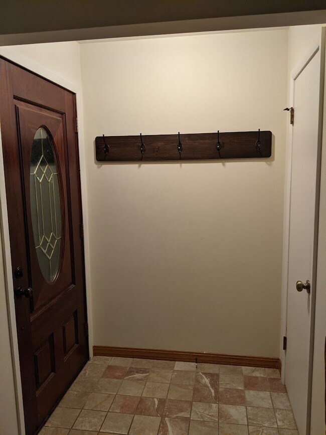 Foto del edificio - 4 Bedroom, 1.5 Bathroom Beautiful Home - You do not want to miss this one!