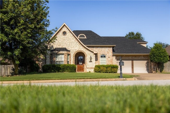 Photo - 3778 Prince Philipe St House