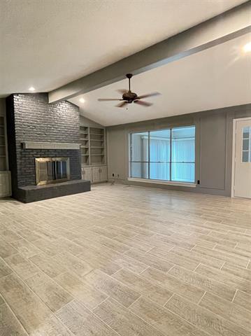 Foto del edificio - 4305 Kingswick Dr