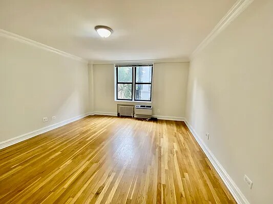 Foto del edificio - 151 W 16th St