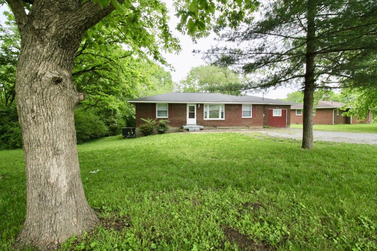 Primary Photo - 3903 Brick Church Pike Nashville