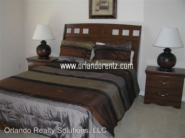Foto del edificio - 348 Lake Davenport Cir