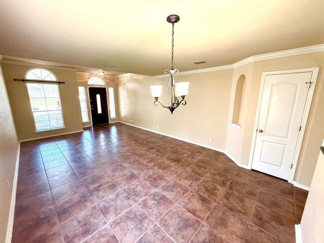 Building Photo - **APPLICATION RECEIVED** AVAILABLE NOW! Tw...