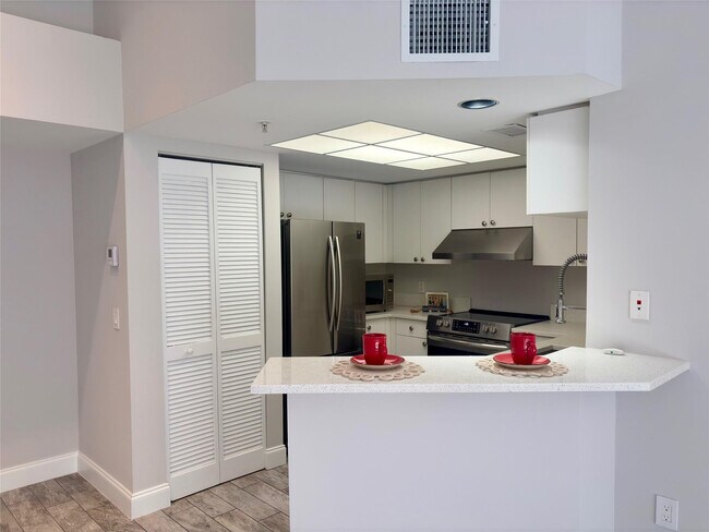 Foto del edificio - 2119 SE 10th Ave