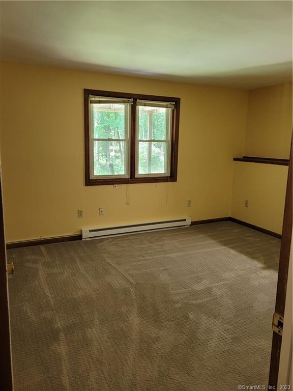 Foto del edificio - 213 Westford Hill Rd
