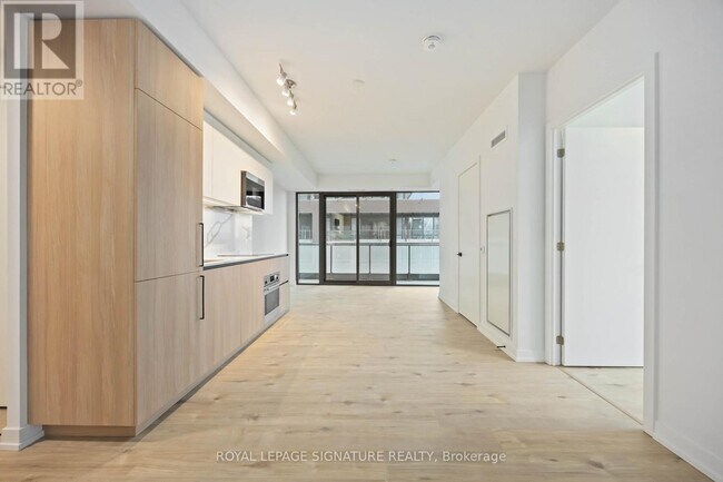 Photo du bâtiment - 33 Parliament St