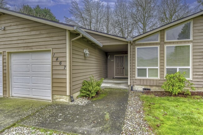 Building Photo - 1467 NW 176th Pl