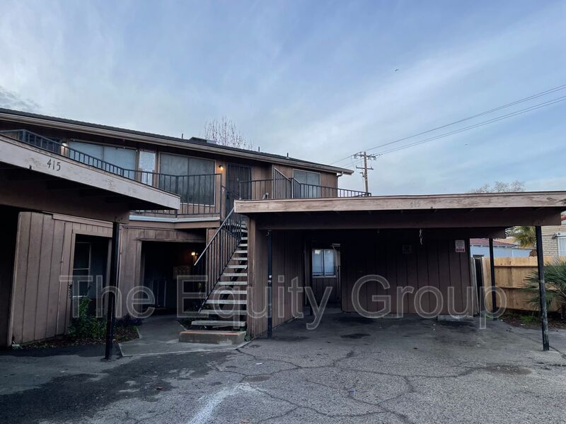 415 N West St Unit C, Visalia, CA 93291 Condo for Rent in Visalia