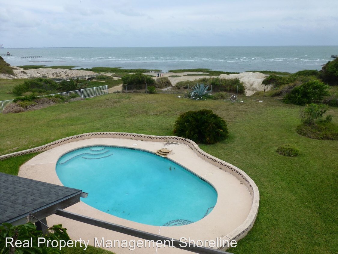 110 Sabine St, Portland, TX 78374 House Rental in Portland, TX