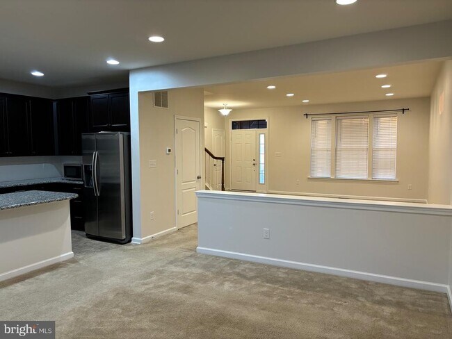 Foto del edificio - 297 N Bayberry Pkwy