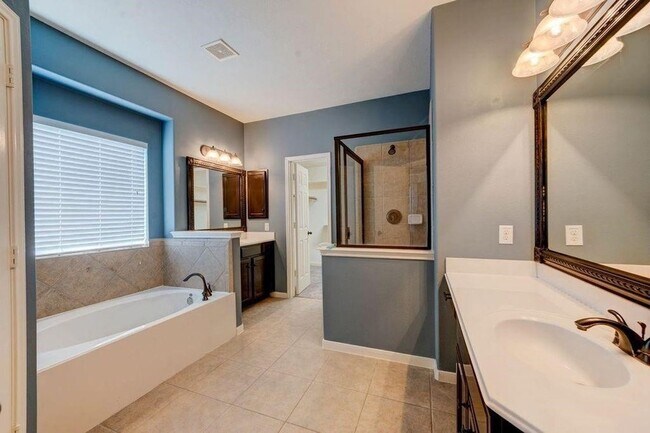 Building Photo - 29810 N Legends Village Cir