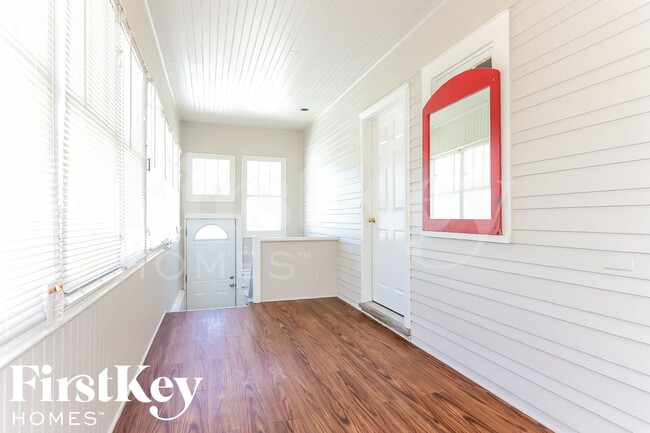 Foto del edificio - 1306 Brookside Ave