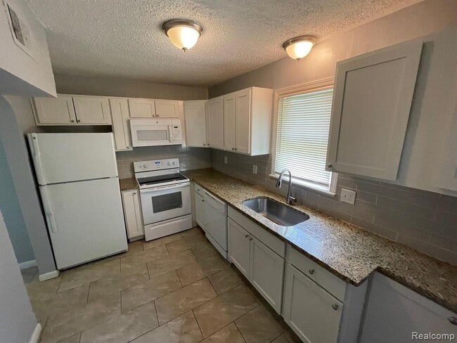 Foto del edificio - 11775 Inkster Rd