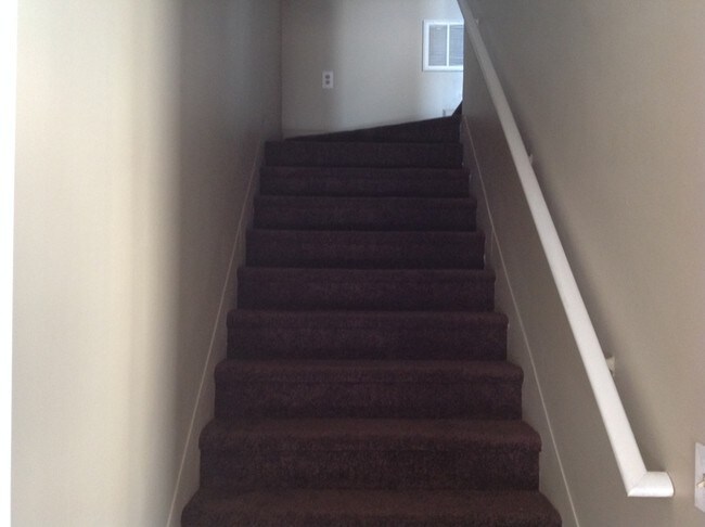 Foto del edificio - 7149 W Friendly Ave
