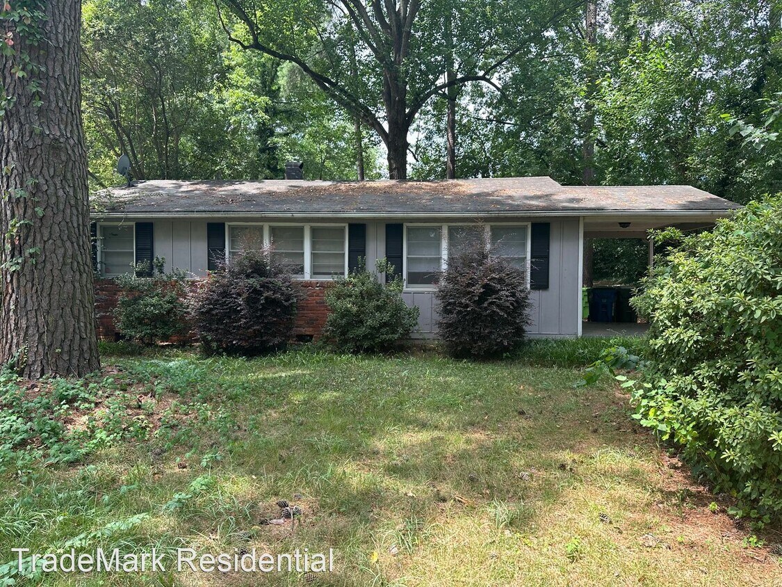 Primary Photo - 3 br, 1 bath House - 1608 Seminole Trail