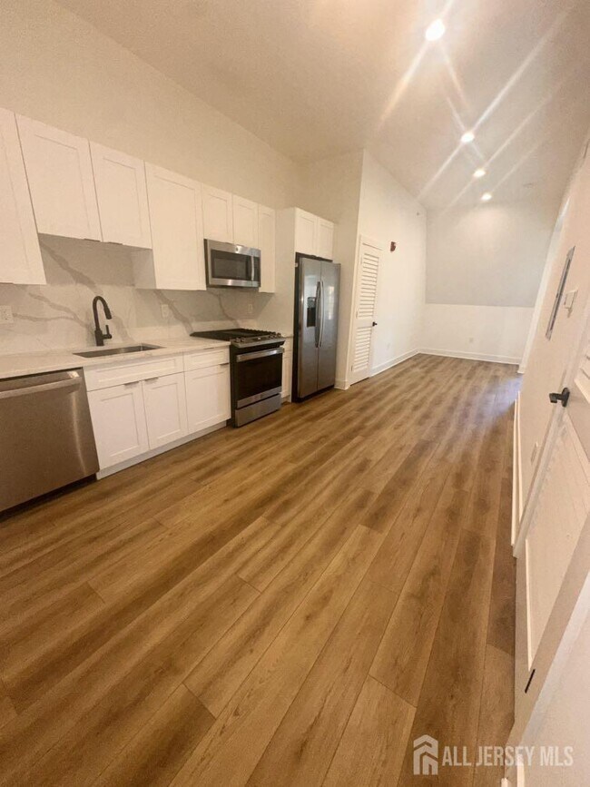 Foto del edificio - 195 Main St