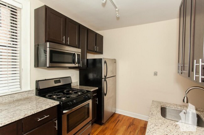 Foto del edificio - 4725 N Leavitt St