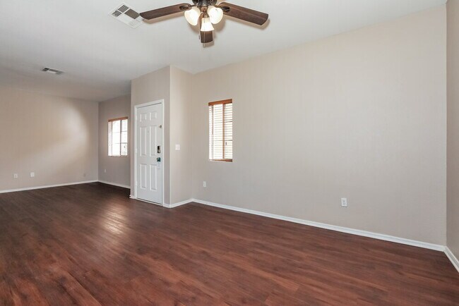 Foto del edificio - 1190 S Red Rock Ct