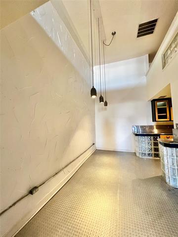 Foto del edificio - 117 W Pecan St