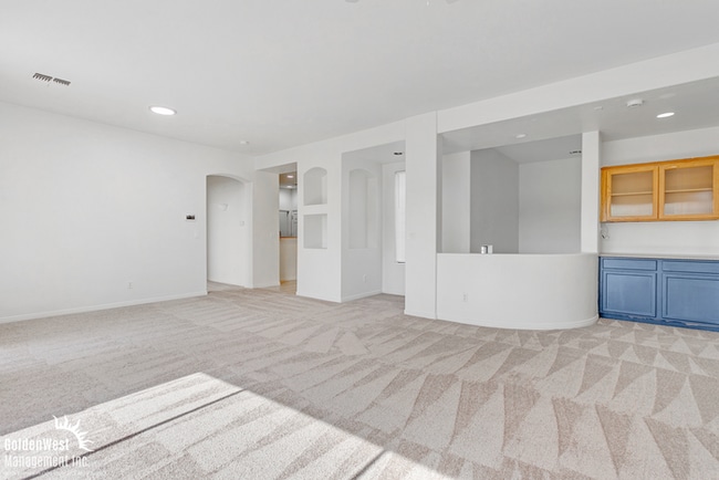 Foto del edificio - Gorgeous 2Bdm 2Ba Home with Golf-Course Vi...