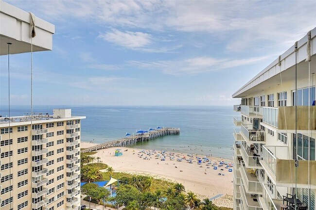 Foto del edificio - 111 N Pompano Beach Blvd