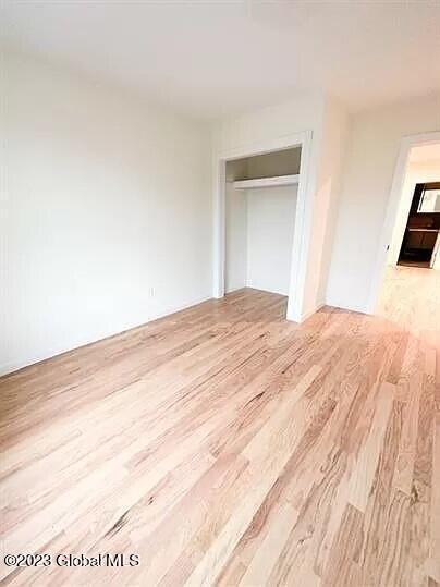Foto del edificio - 102 4th St